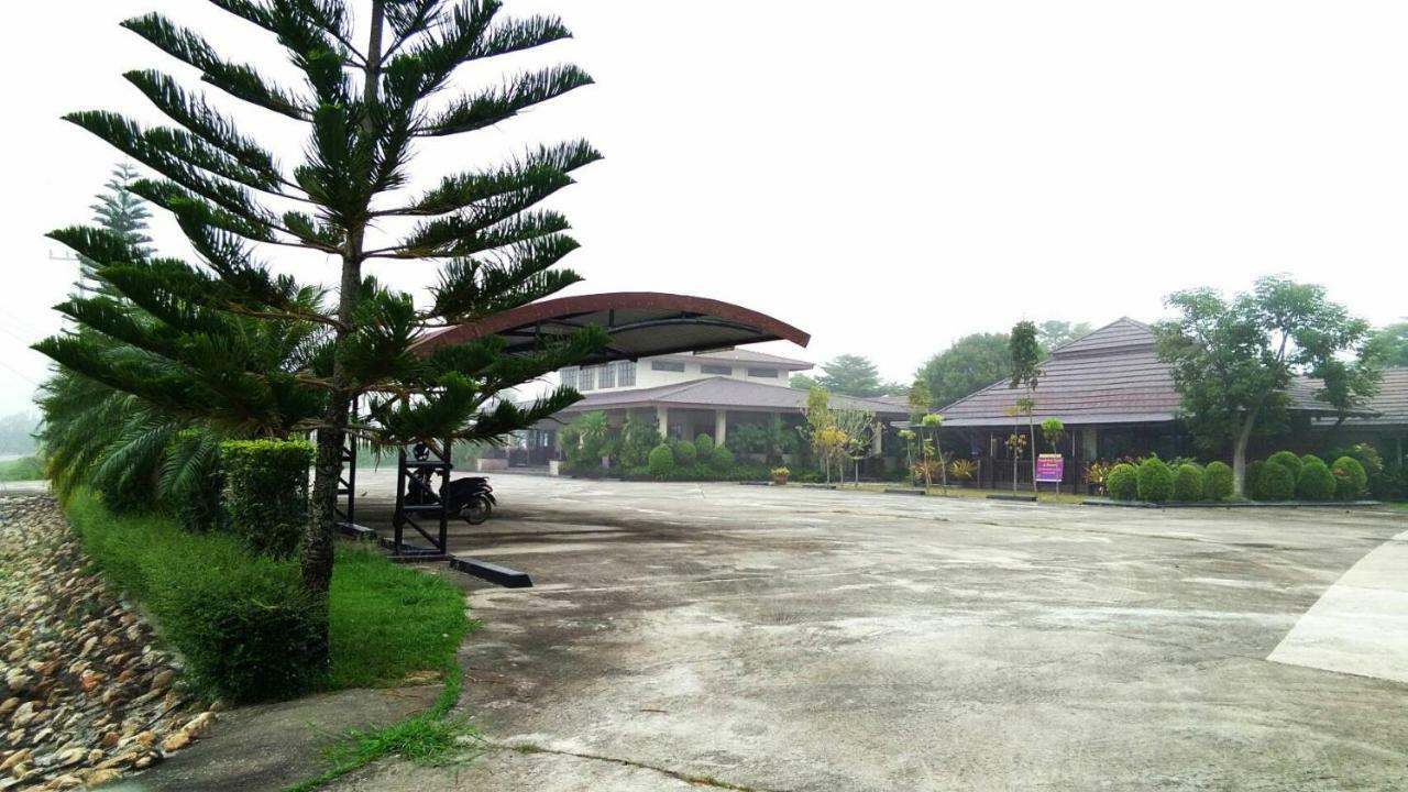 Northstar Hotel & Resort Ban Mae Kon Kültér fotó
